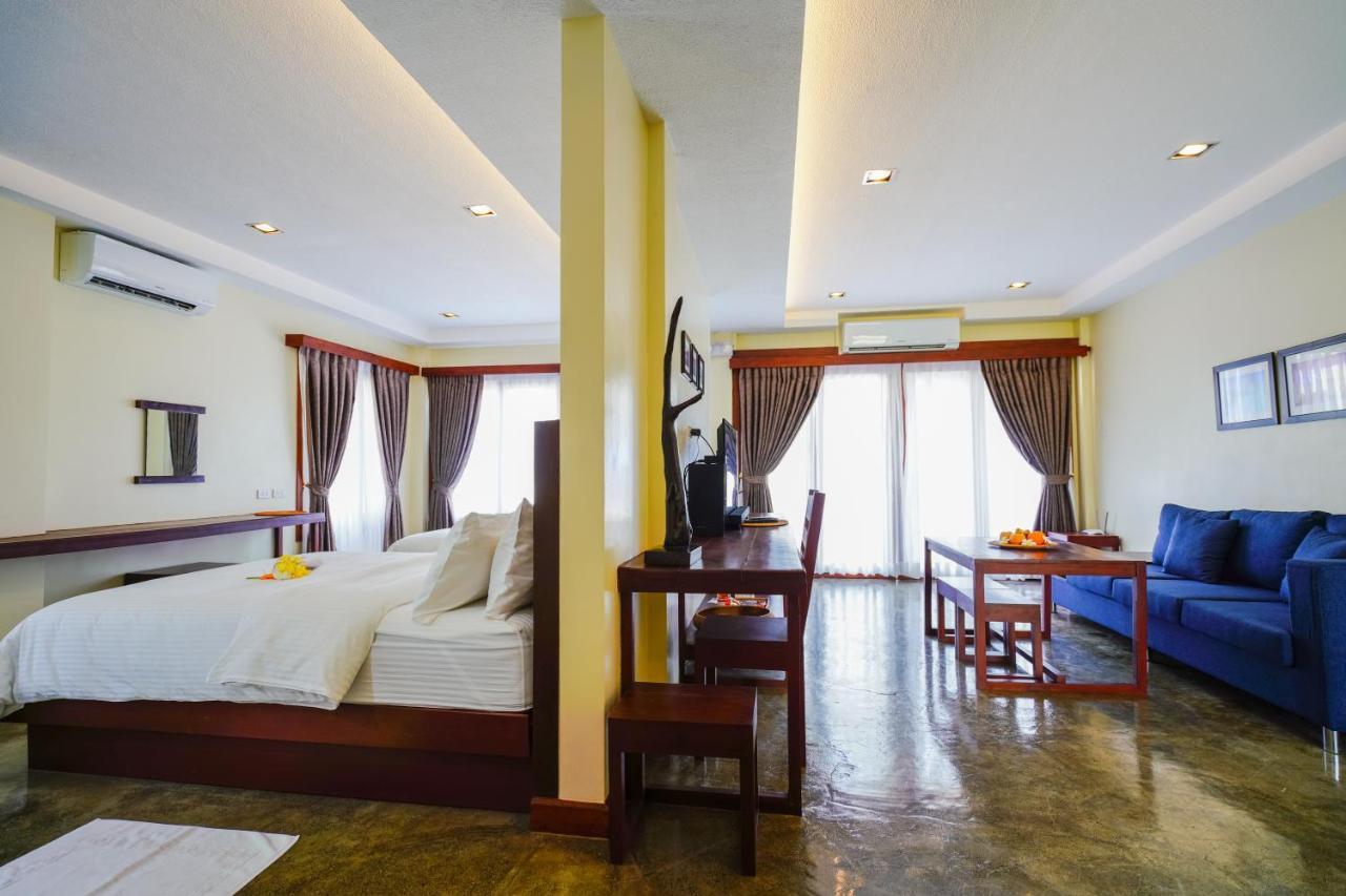 Retreat Siargao Resort General Luna  Exterior photo